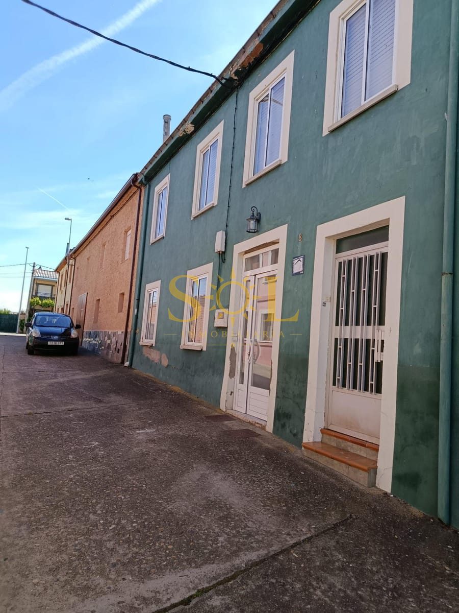 CASA EN SAN MARTIN DEL CAMINO (LEON) - Foto 10
