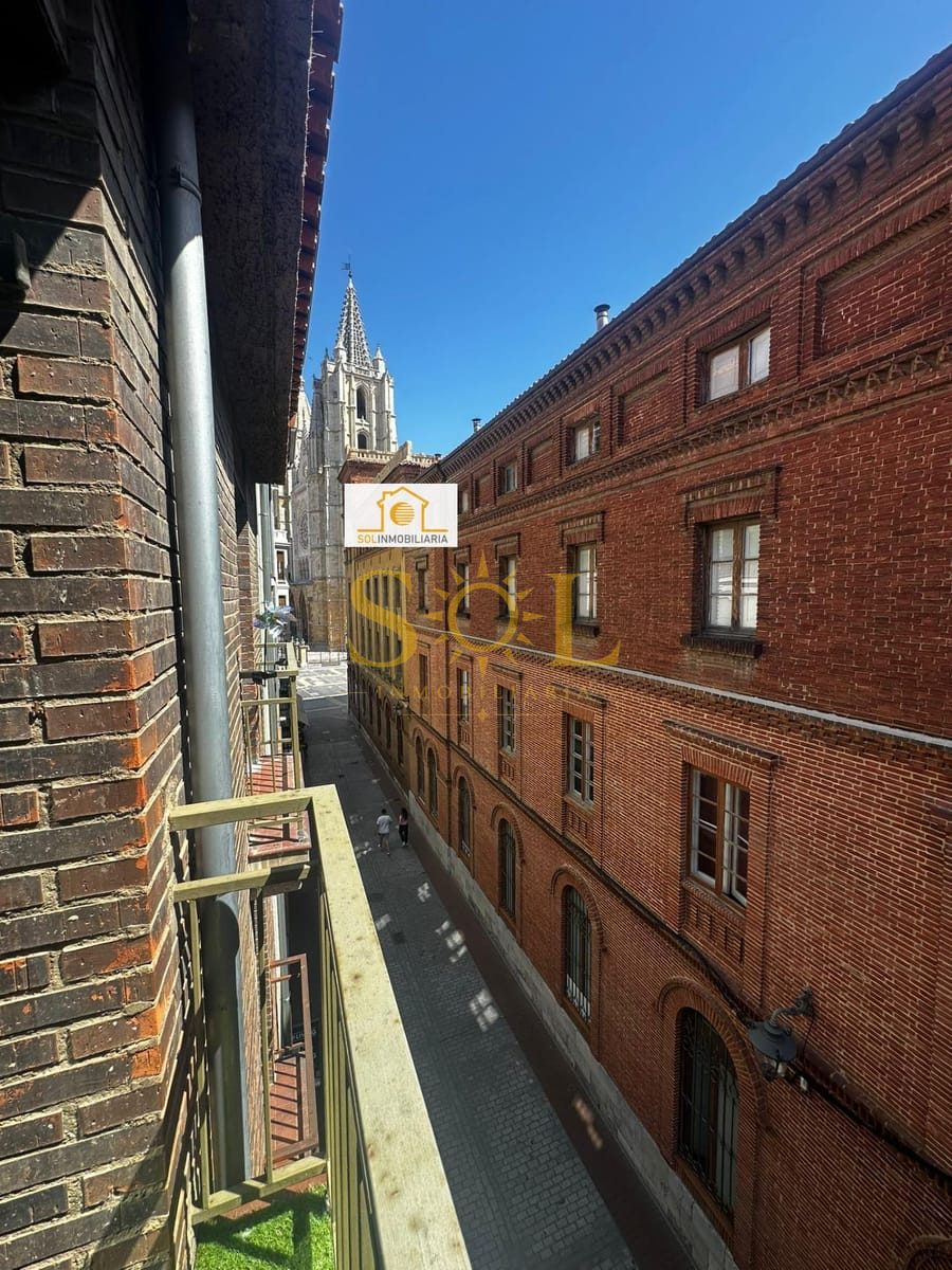 Piso de lujo en pleno casco histórico de León - Foto 59