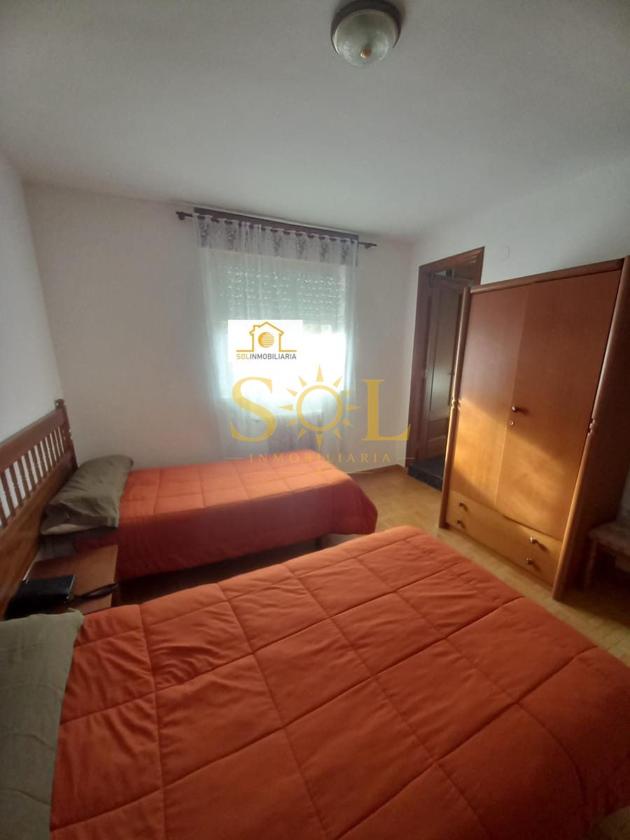 VENTA DE HOSTAL EN BOÑAR (LEON) - Foto 10