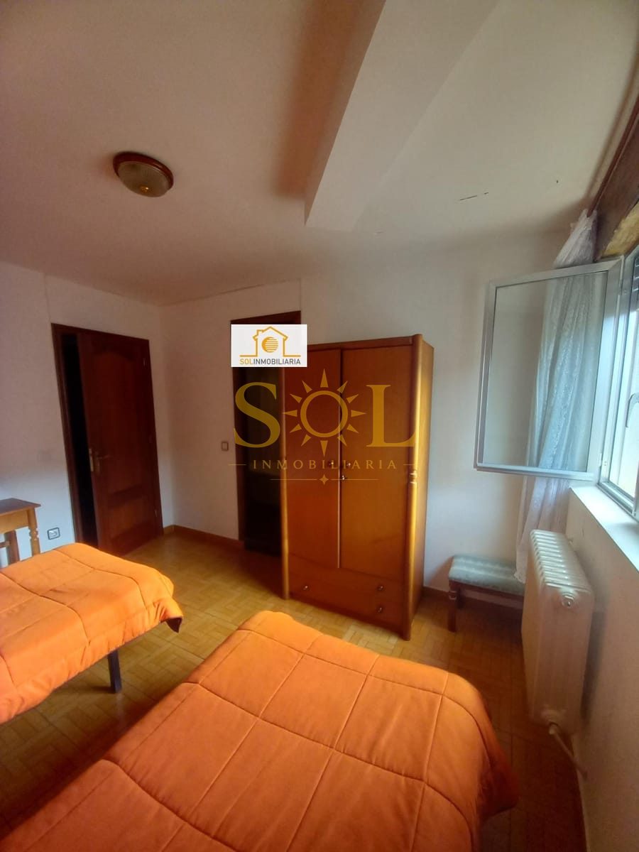VENTA DE HOSTAL EN BOÑAR (LEON) - Foto 16