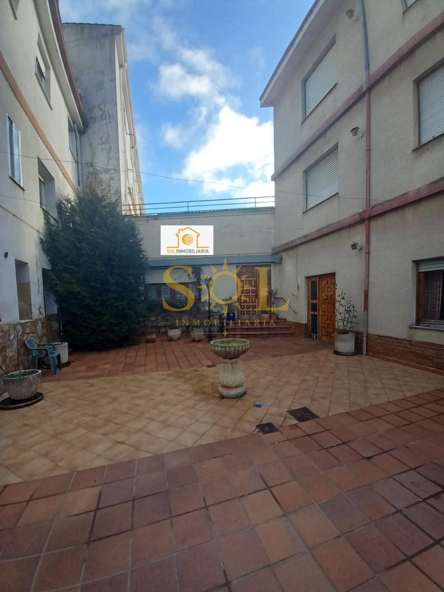 VENTA DE HOSTAL EN BOÑAR (LEON) - Foto 23