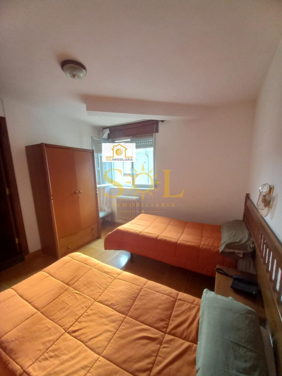 VENTA DE HOSTAL EN BOÑAR (LEON) - Foto 3