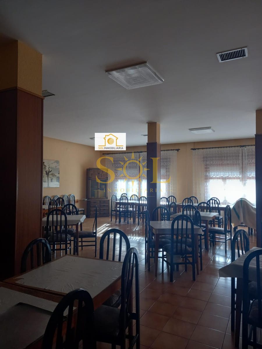 VENTA DE HOSTAL EN BOÑAR (LEON) - Foto 32