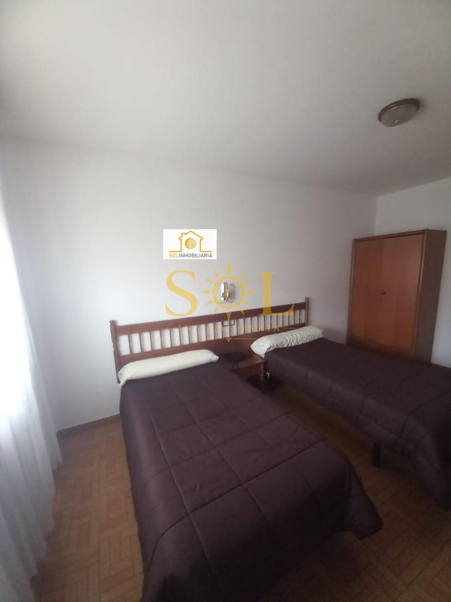 VENTA DE HOSTAL EN BOÑAR (LEON) - Foto 4