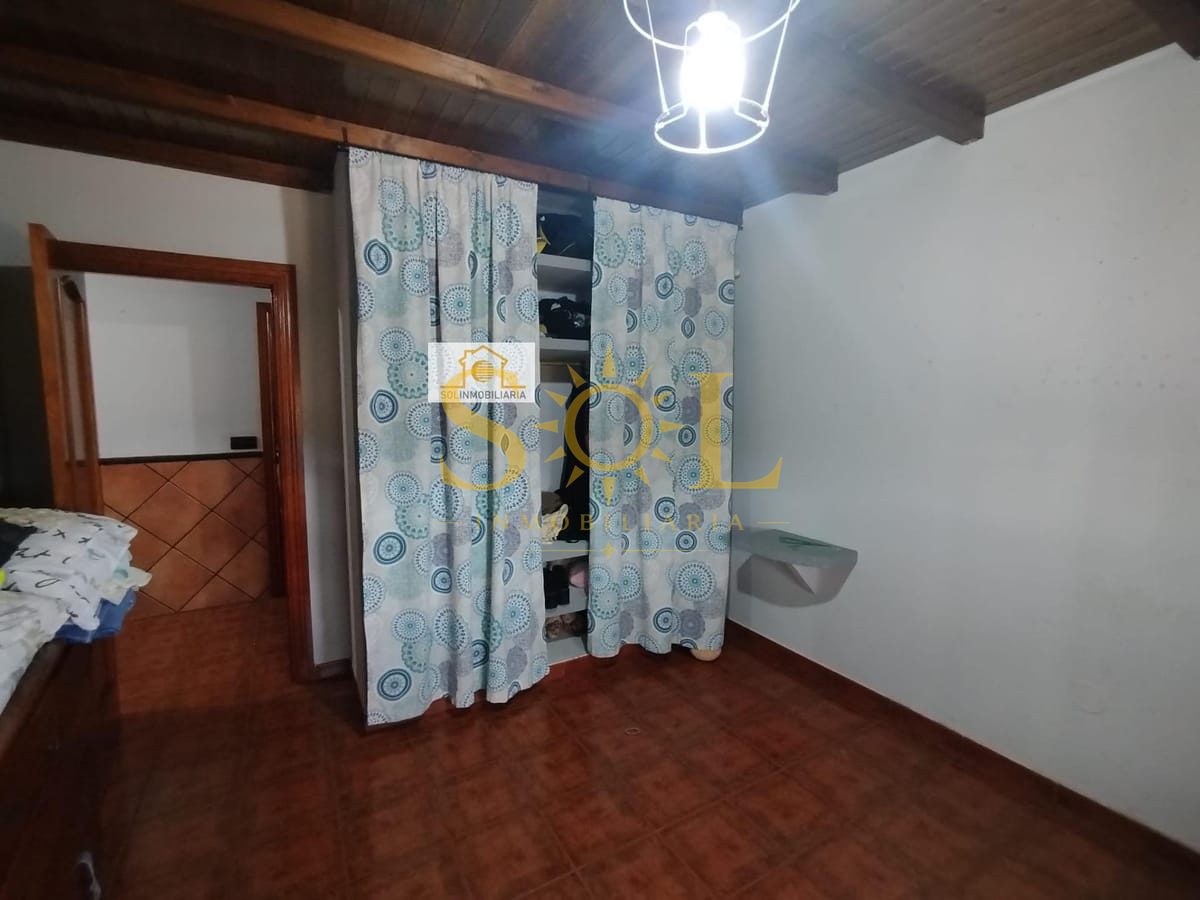 ¡Oportunidad! Amplia vivienda en Quintana del Marco, León - Foto 17