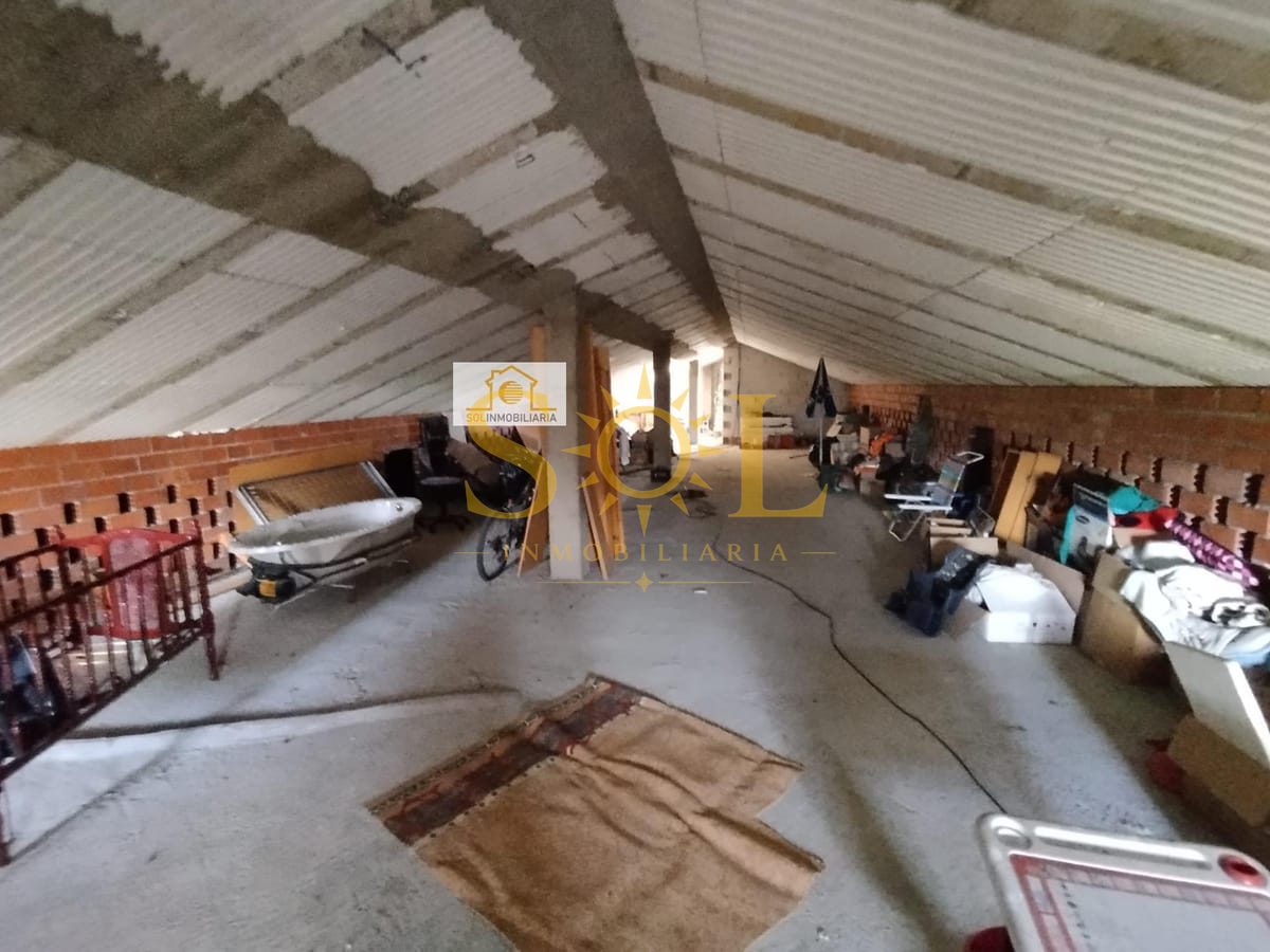 ¡Oportunidad! Amplia vivienda en Quintana del Marco, León - Foto 31