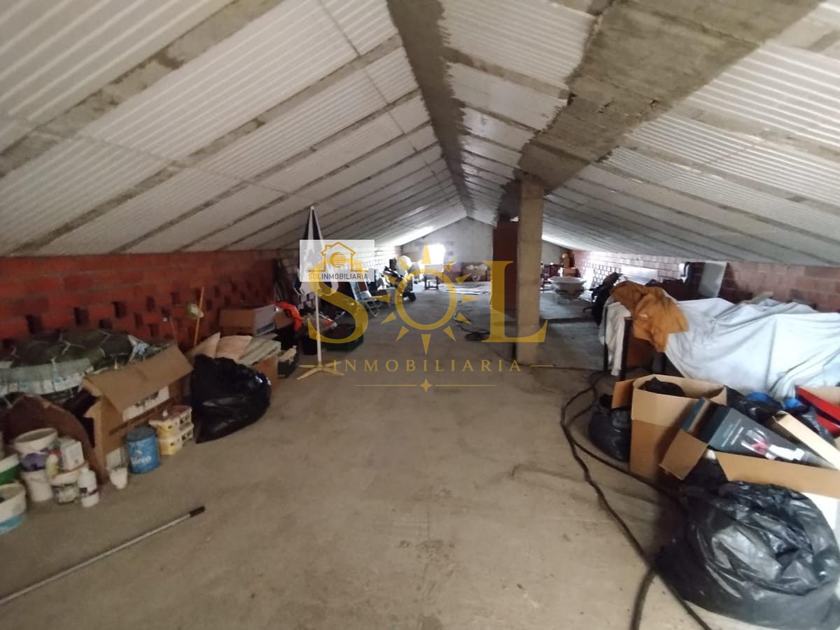 ¡Oportunidad! Amplia vivienda en Quintana del Marco, León - Foto 37