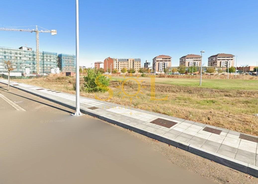 Parcela urbana de 786 m² en La Lastra ideal para 7 adosados - Foto 6