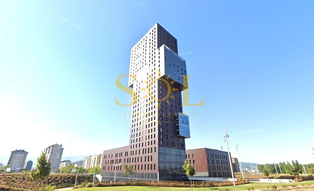 Exclusivas oficinas en la Torre de la Rosaleda - Foto 1