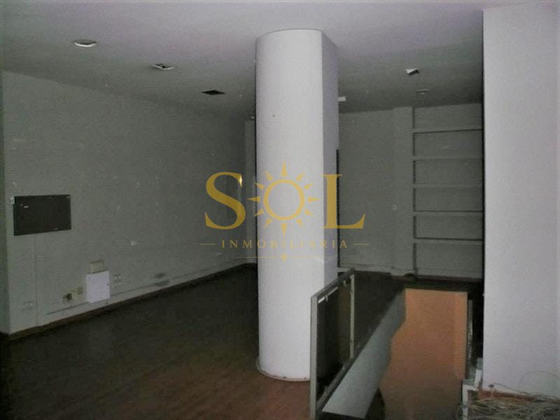 Local comercial en las Galerías Alfonso V - Foto 6