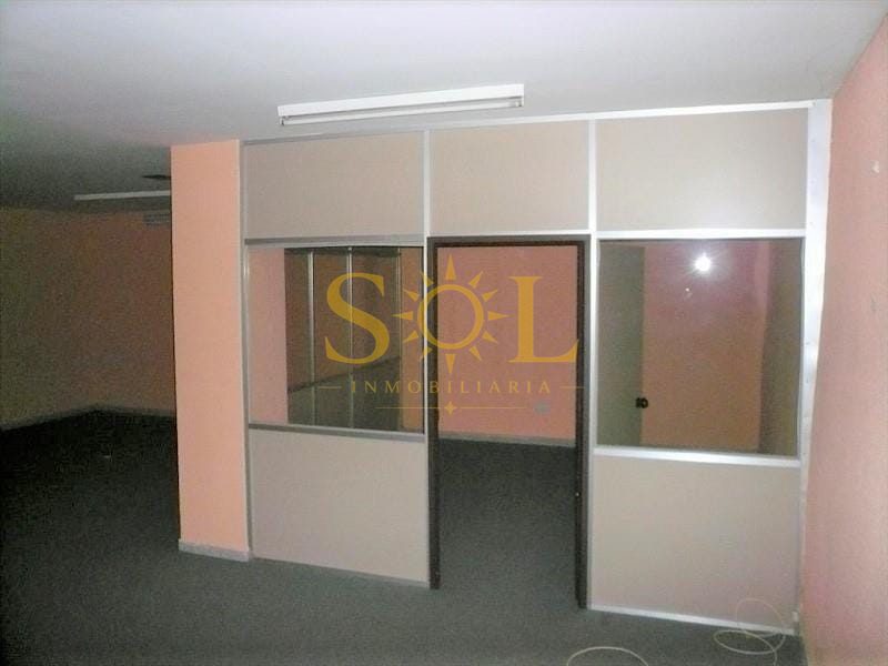 Local comercial en las Galerías Alfonso V - Foto 7