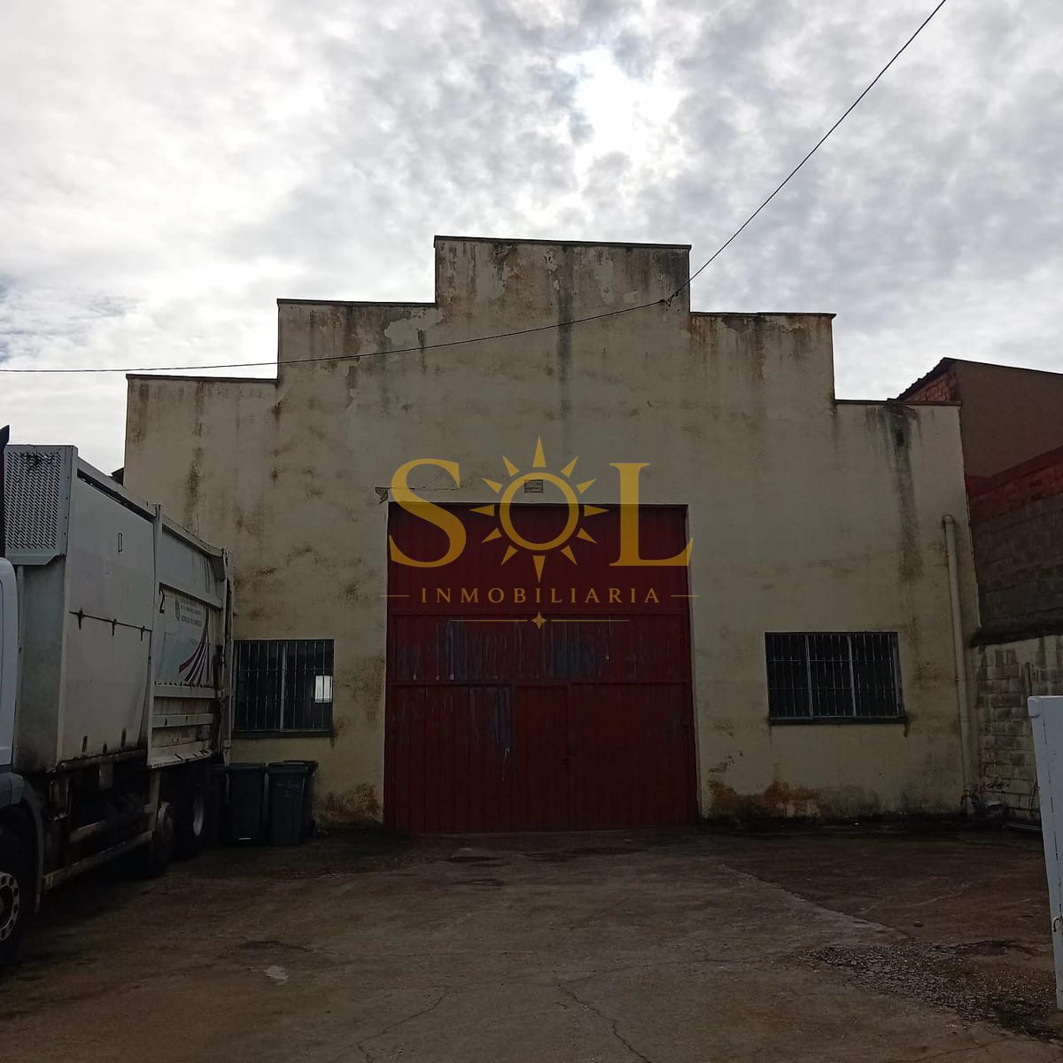 OPORTUNIDAD DE 2 NAVES INDUSTRIALES EN TROBAJO DEL CAMINO - Foto 7