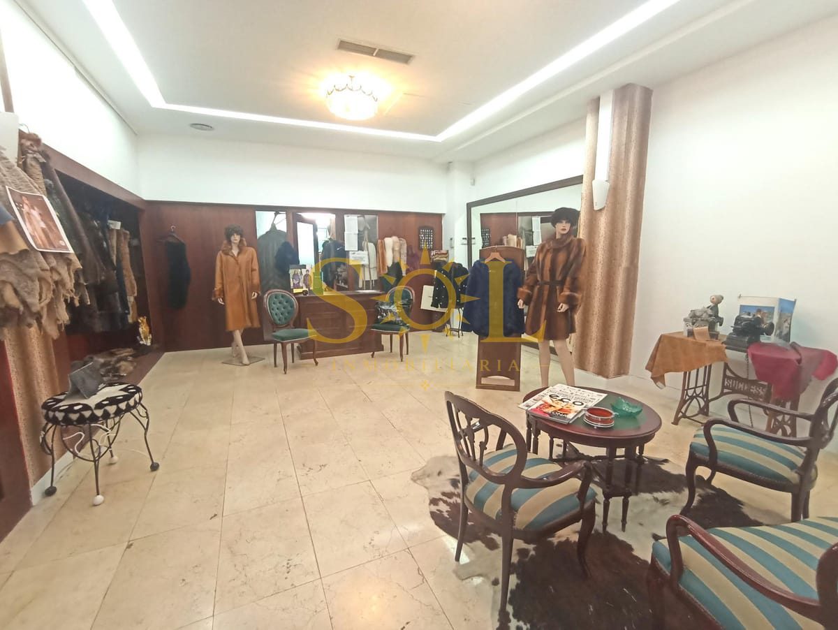Local comercial en el pasaje de Ordoño - Foto 4