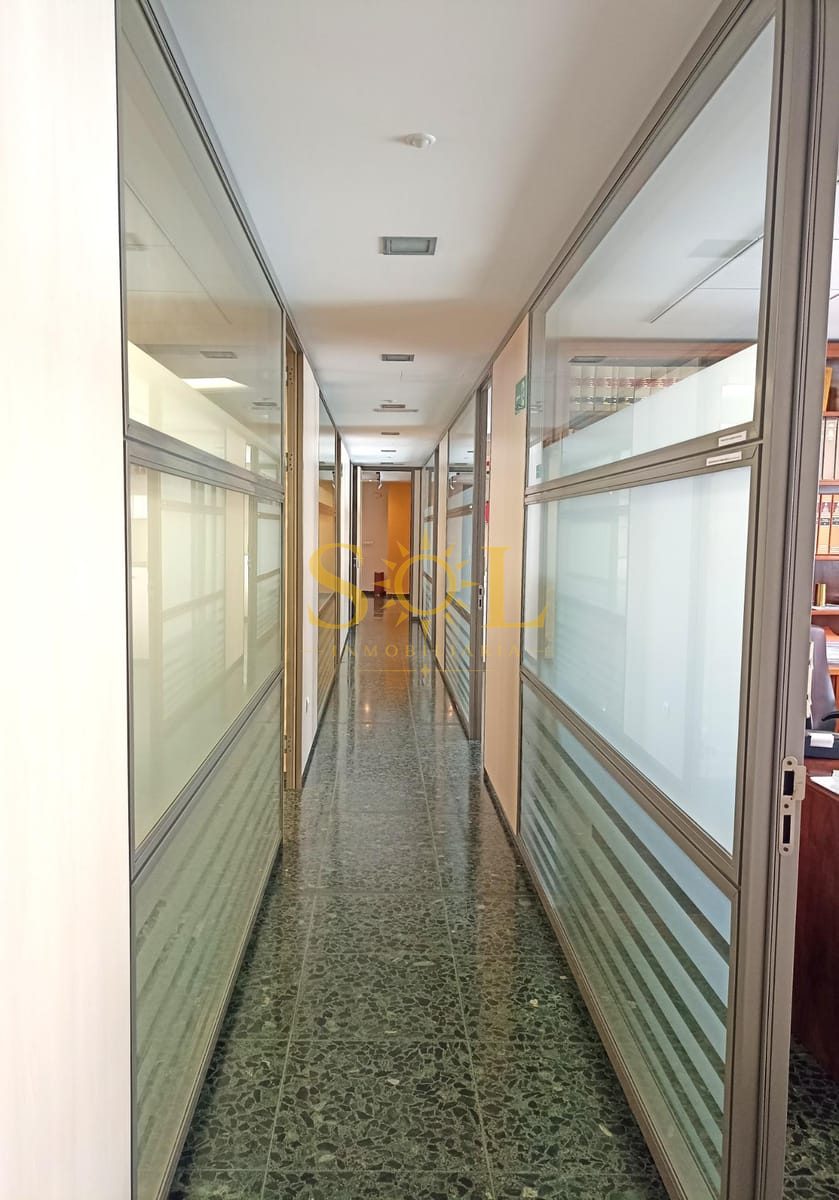 Oficinas de 190 m² en el Complejo Santo Domingo - Foto 17