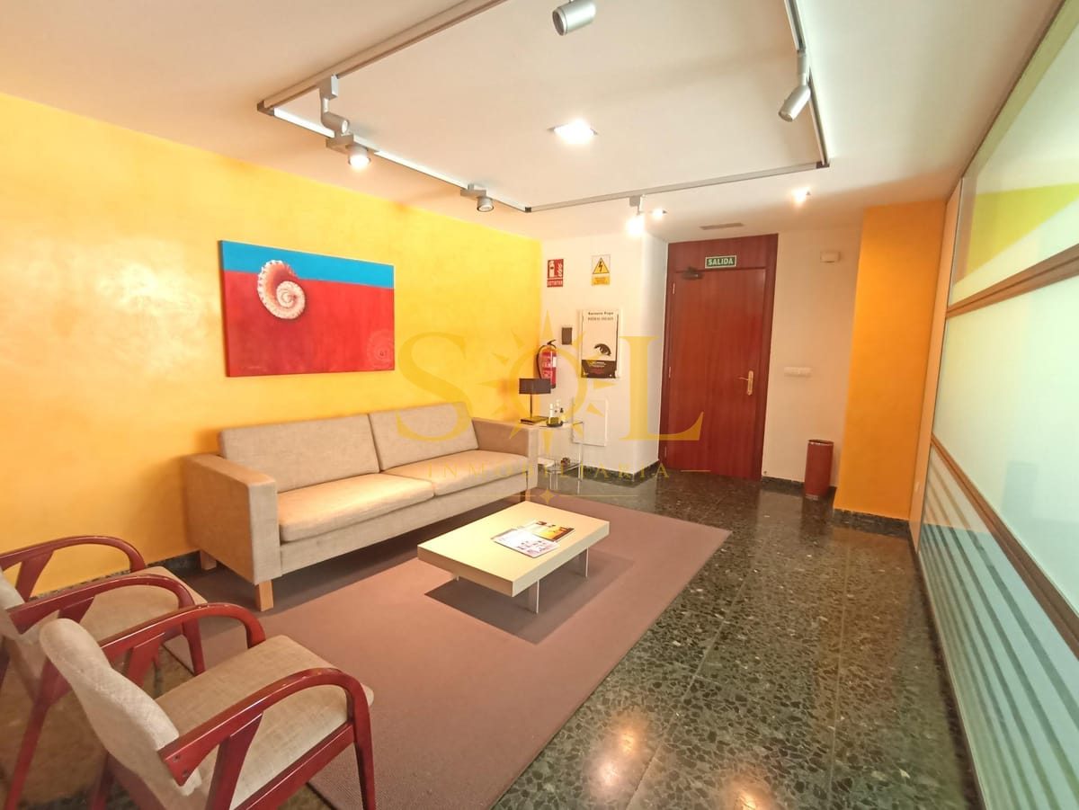 Oficinas de 190 m² en el Complejo Santo Domingo - Foto 3