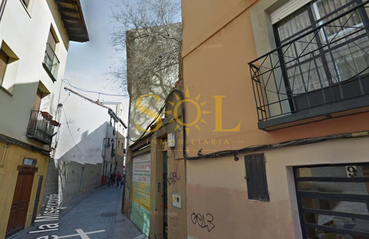 Garaje doble con trastero en el Barrio Húmedo - Foto 5