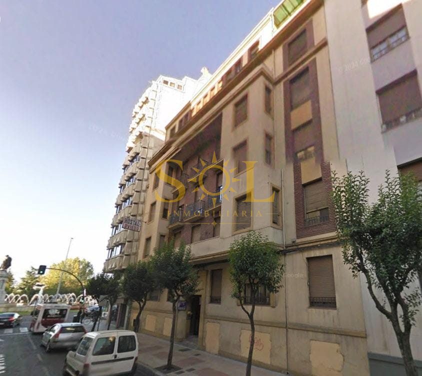 Edificio de 21 viviendas la Avenida de Roma (centro de León) - Foto 1