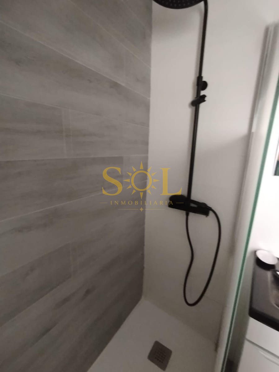 Alquiler de habitaciones en pleno centro – Rúa, León - Foto 4