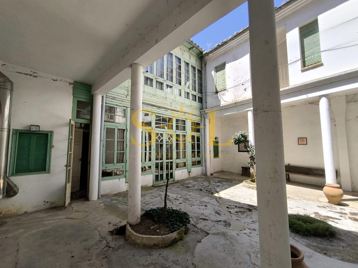 Casa contemporánea única con dos viviendas independientes y patio central - Foto 14