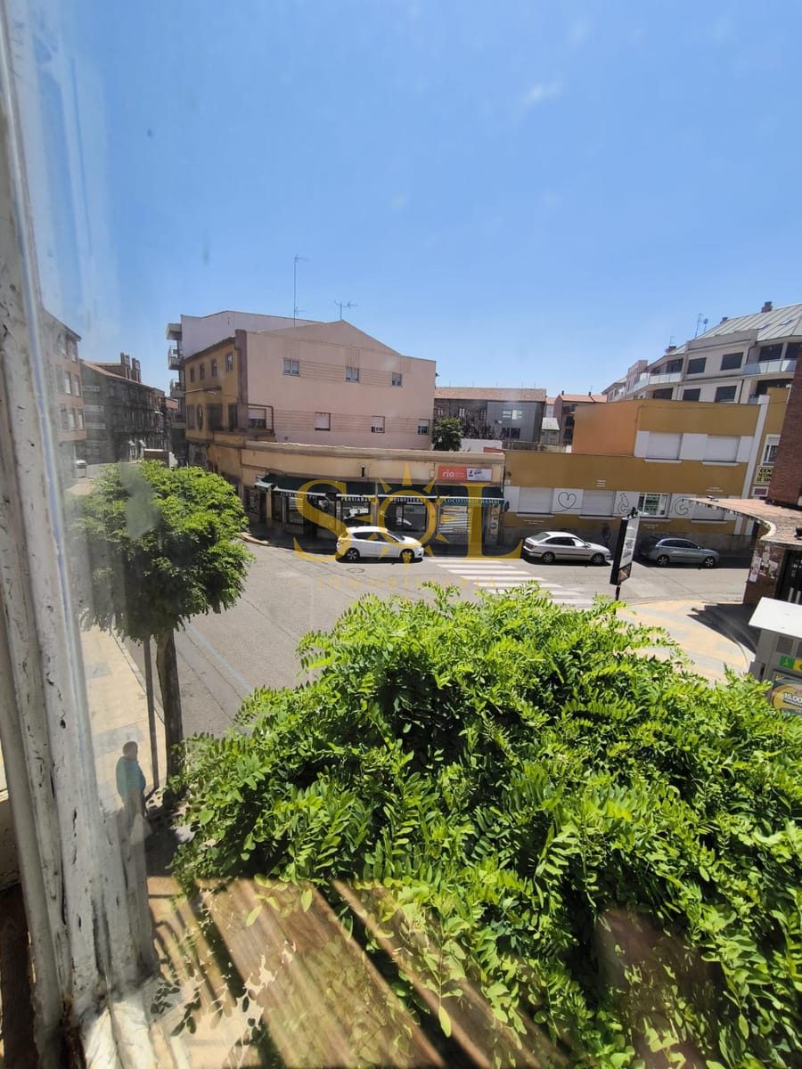 Casa contemporánea única con dos viviendas independientes y patio central - Foto 23