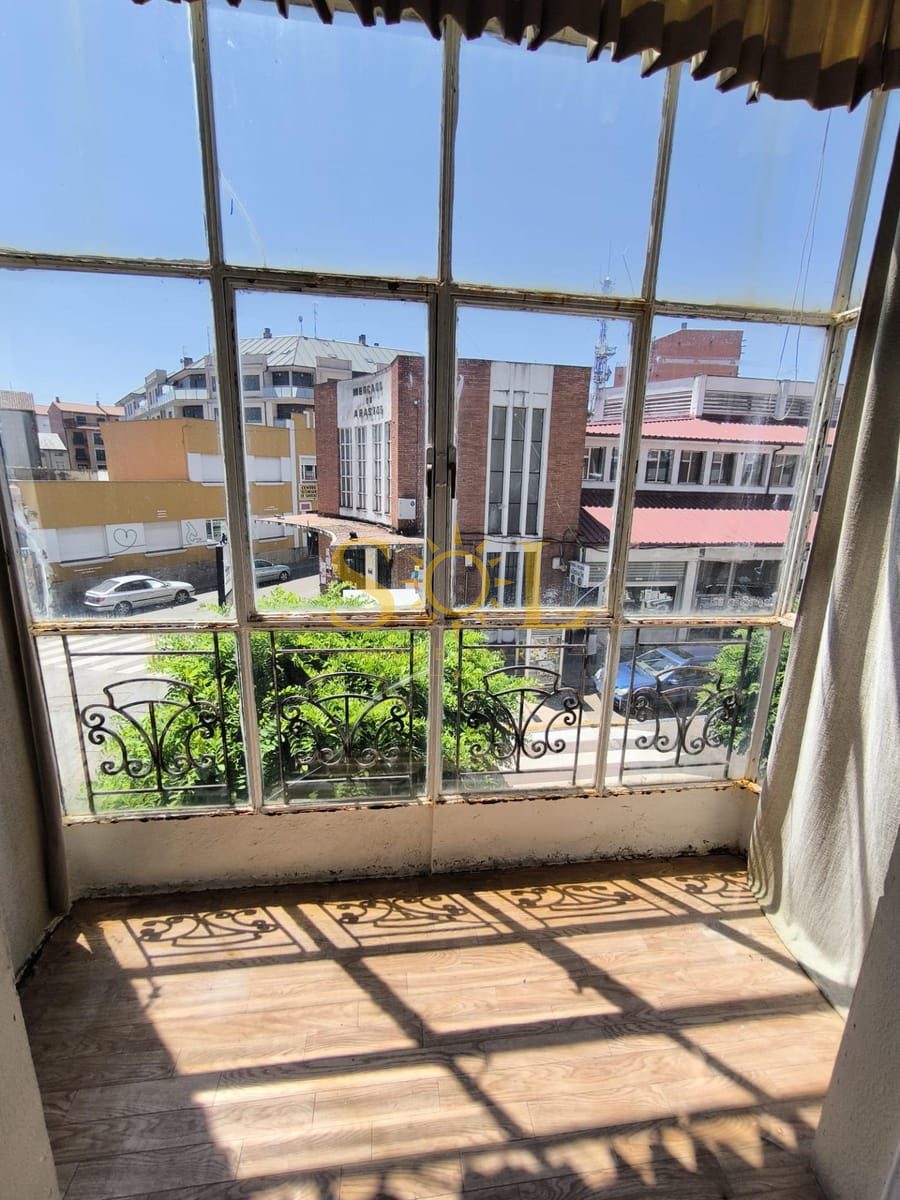 Casa contemporánea única con dos viviendas independientes y patio central - Foto 8