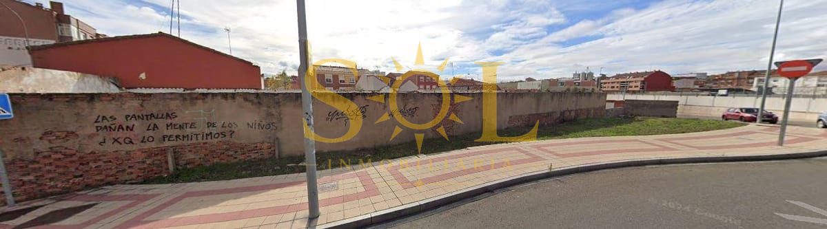 Parcela Urbana en Venta – León (Zona Universidad/Hospital) - Foto 3