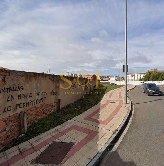Parcela Urbana en Venta – León (Zona Universidad/Hospital) - Foto 4