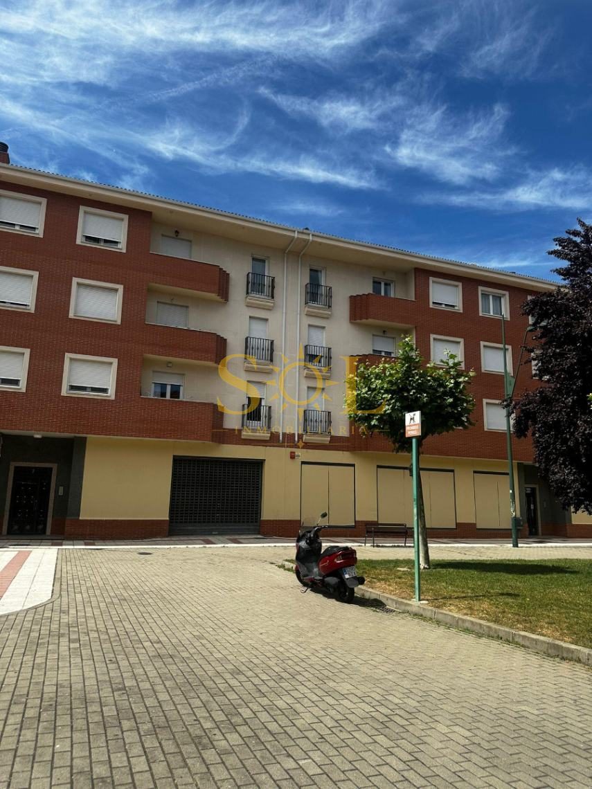 LOCAL DE 4000 M2 PARA GRANDES SUPERFICIES - Foto 27