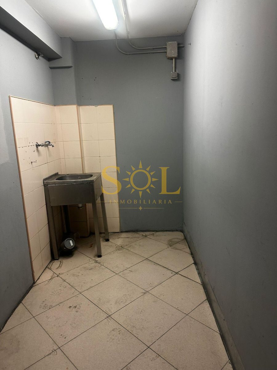 LOCAL DE 4000 M2 PARA GRANDES SUPERFICIES - Foto 37