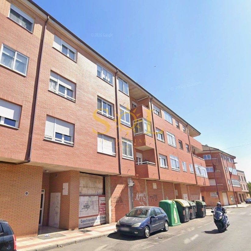 Se vende local en calle alfageme , trobajo del camino - Foto 5