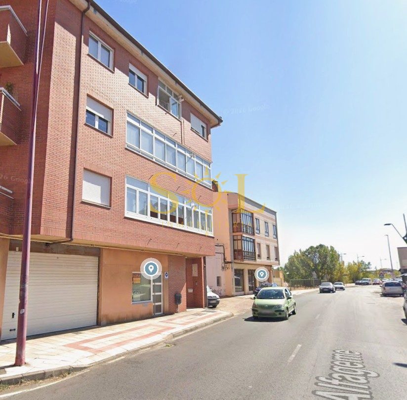 Se vende local en calle alfageme , trobajo del camino - Foto 7