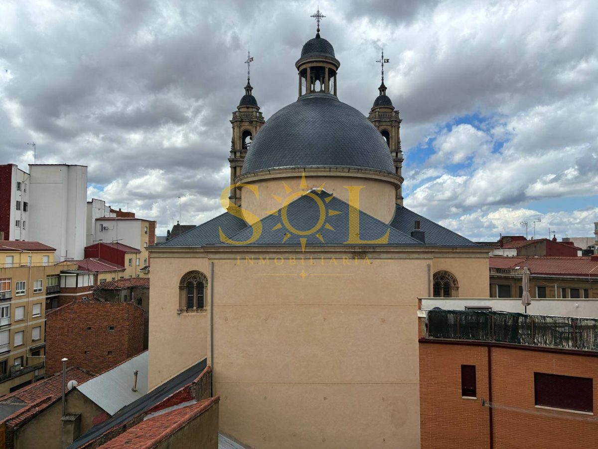 Piso para reformar Avenida de Álvaro López Núñez  (Renueva - San Esteban) - Foto 11