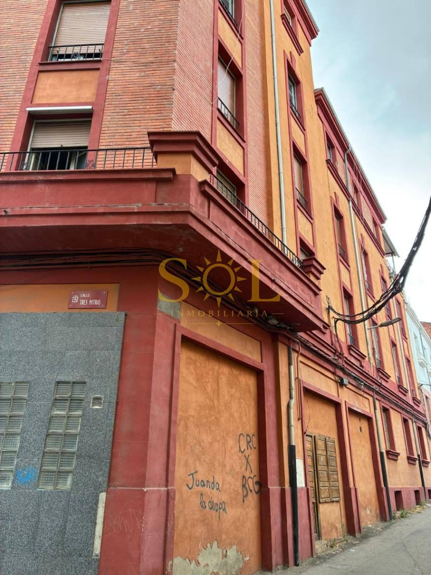 Piso para reformar Avenida de Álvaro López Núñez  (Renueva - San Esteban) - Foto 3