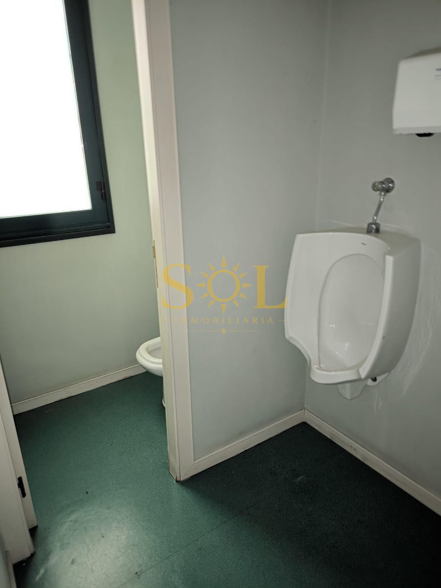 Local Comercial en Plaza Cortes Leonesas (Centro) - Foto 13