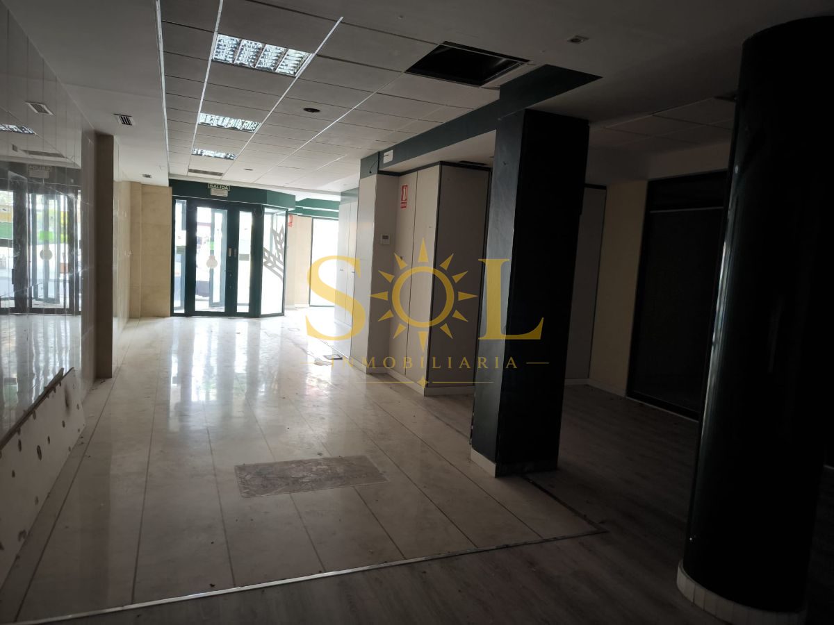 Local Comercial en Plaza Cortes Leonesas (Centro) - Foto 19