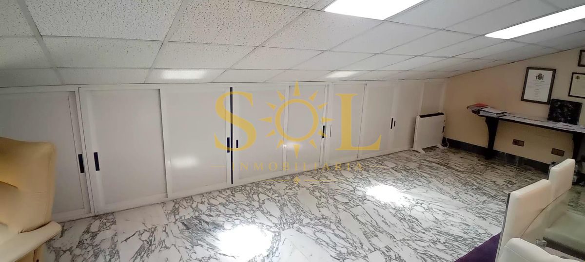 OPORTUNIDAD VENTA OFICINA BURGO NUEVO - Foto 5
