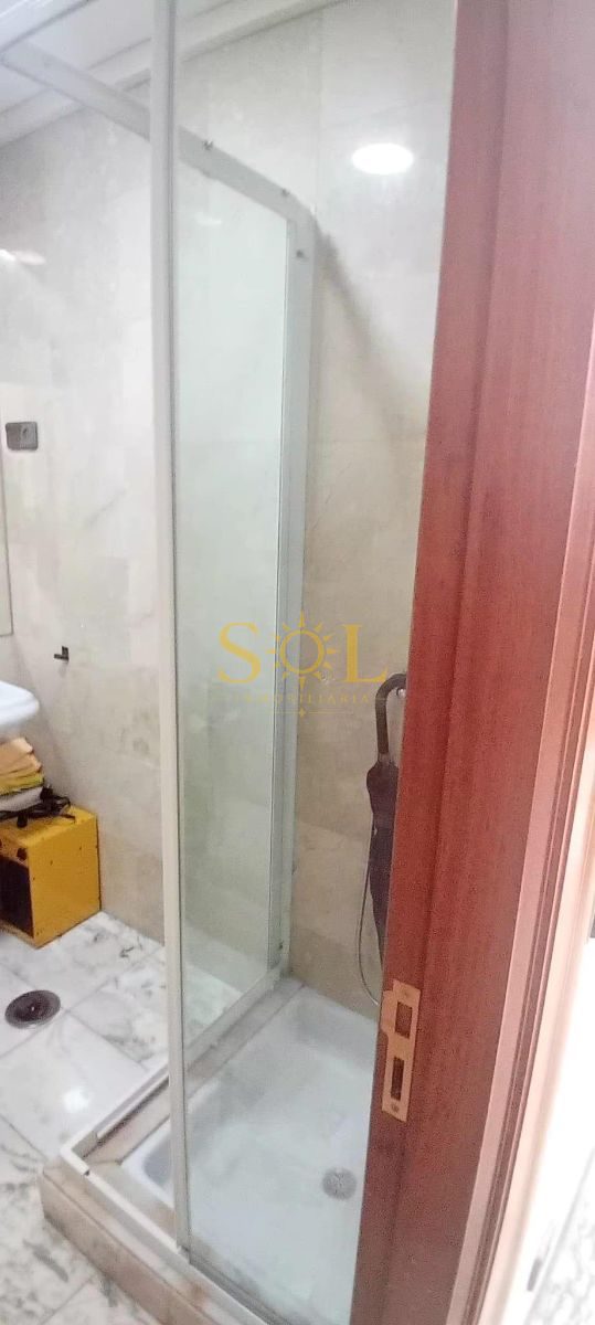 OPORTUNIDAD VENTA OFICINA BURGO NUEVO - Foto 8