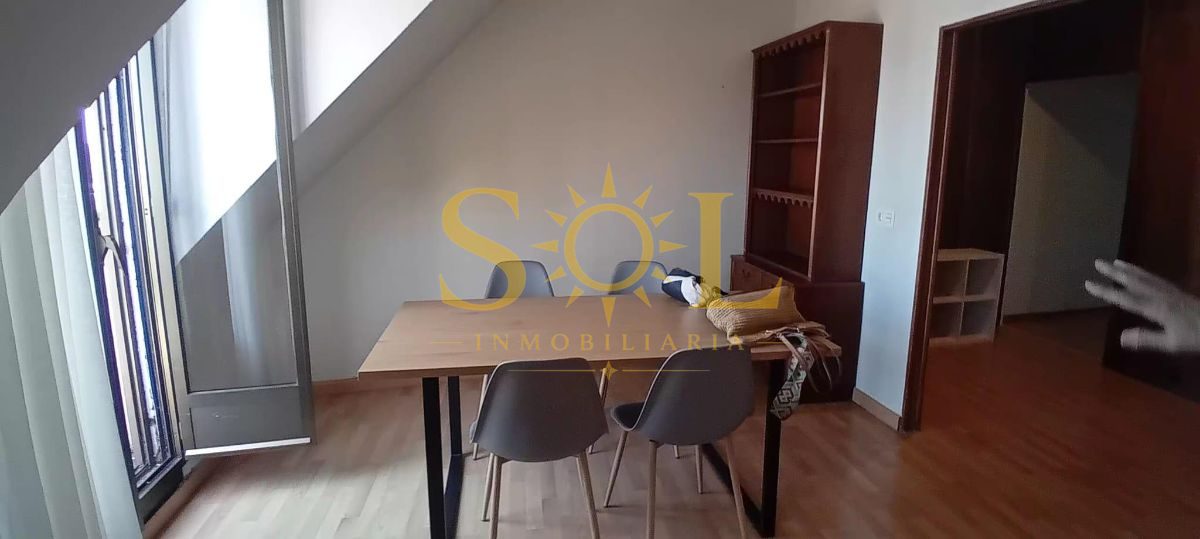 SE ALQUILA PISO POR HABITACIONES PARA ESTUDIANTES EN EL CENTRO - Foto 14
