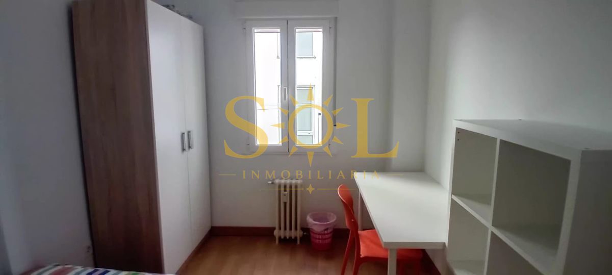 SE ALQUILA PISO POR HABITACIONES PARA ESTUDIANTES EN EL CENTRO - Foto 36