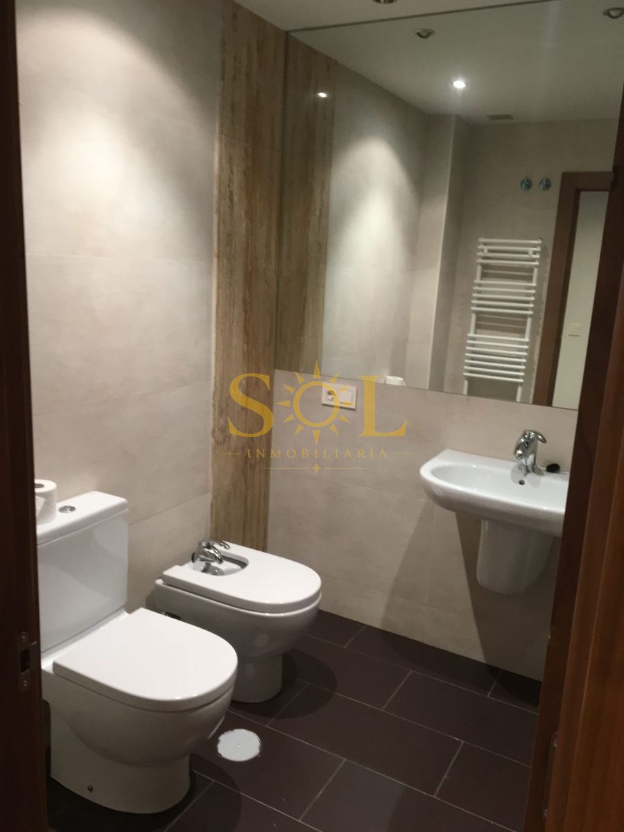 En venta piso en calle Comandante Zorita - Foto 14