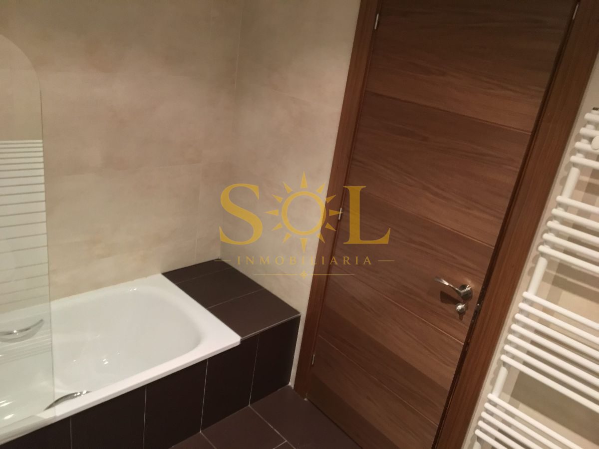 En venta piso en calle Comandante Zorita - Foto 16