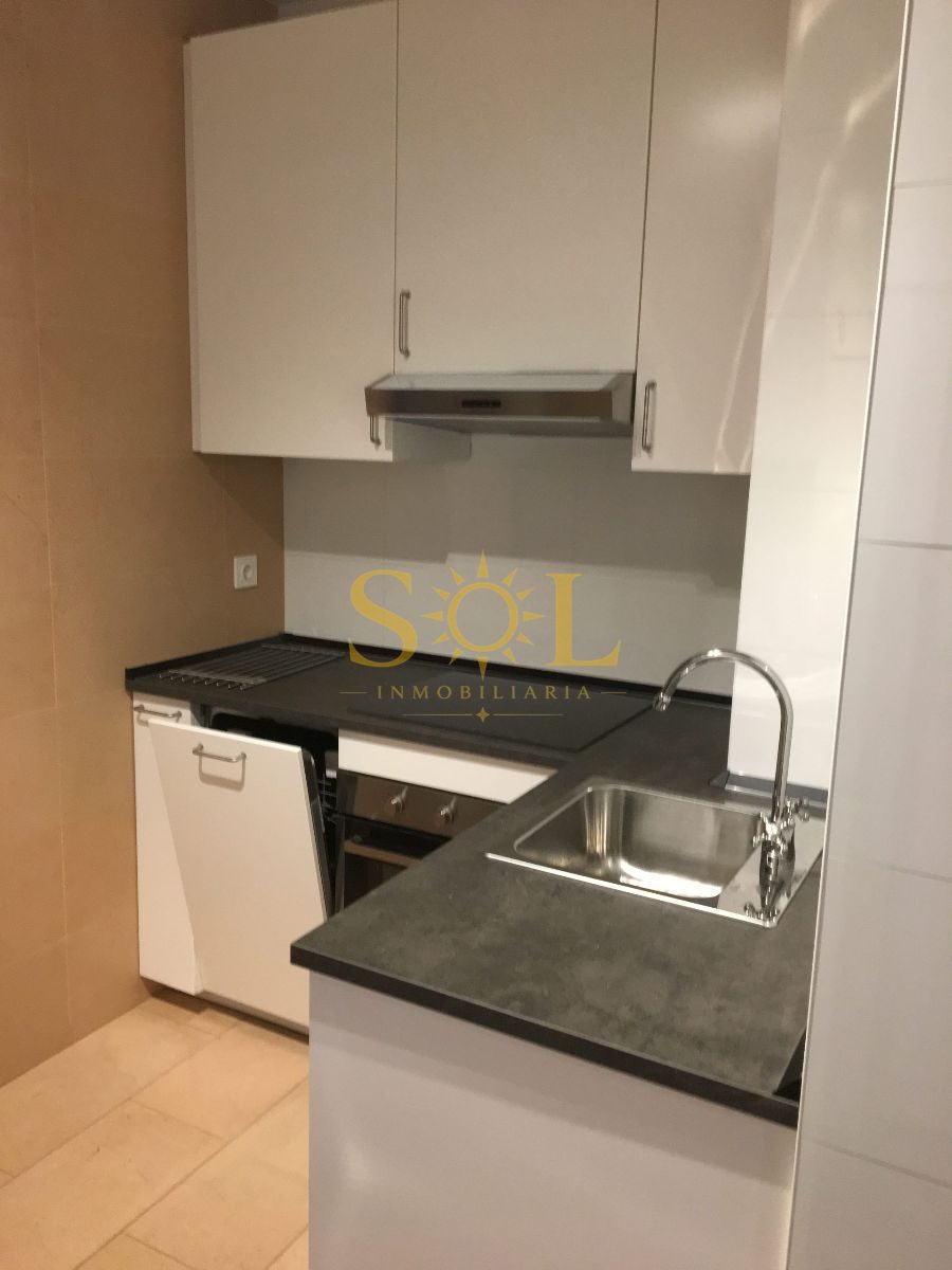 En venta piso en calle Comandante Zorita - Foto 8