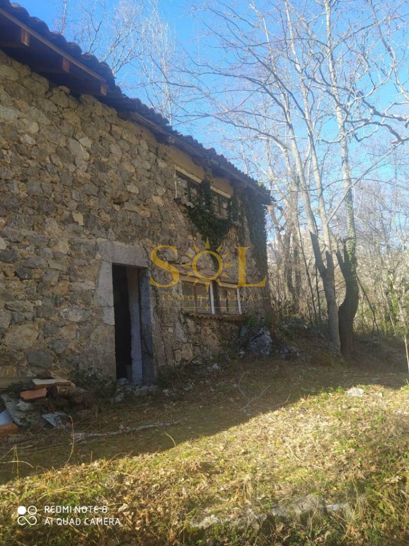 Cabaña - refugio de piedra  en Caín de Valdeón (León) - Foto 2