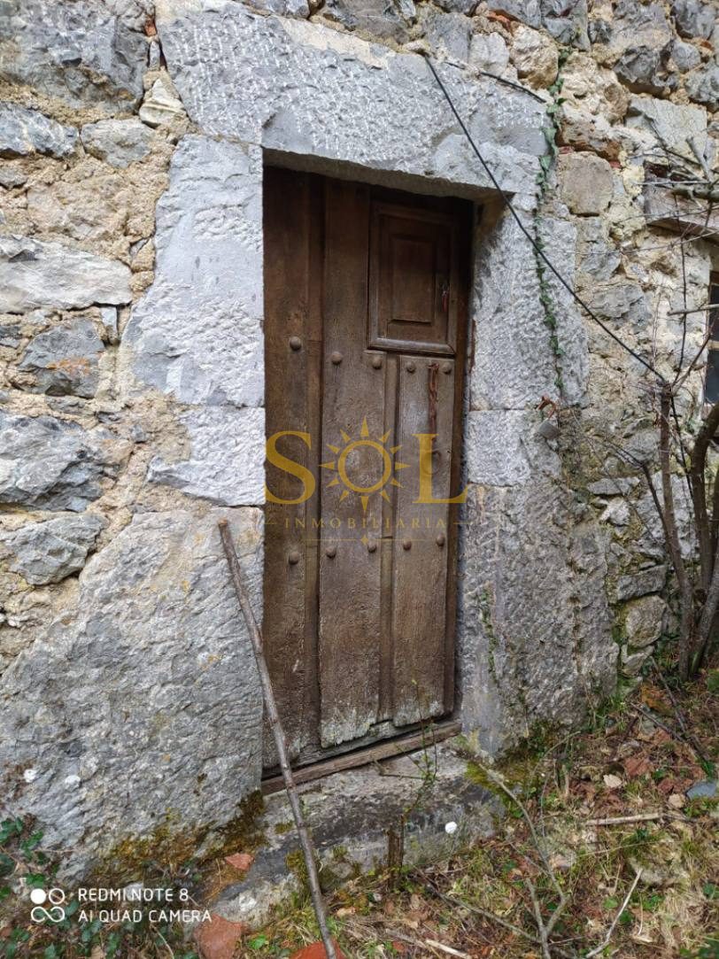 Cabaña - refugio de piedra  en Caín de Valdeón (León) - Foto 5