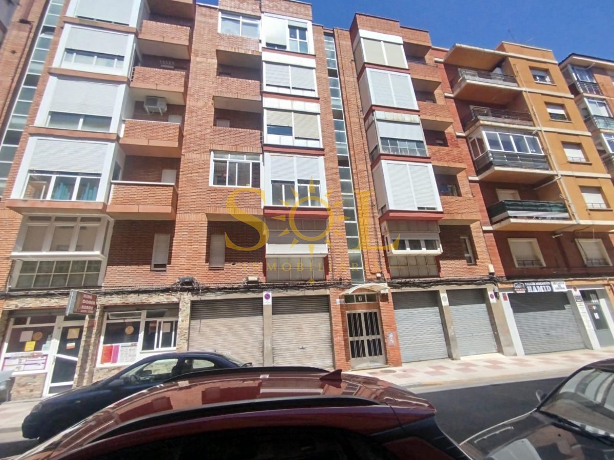 PISO LUMINOSO CALLE SAN RAFAEL (NOCEDO-LEON) - Foto 2