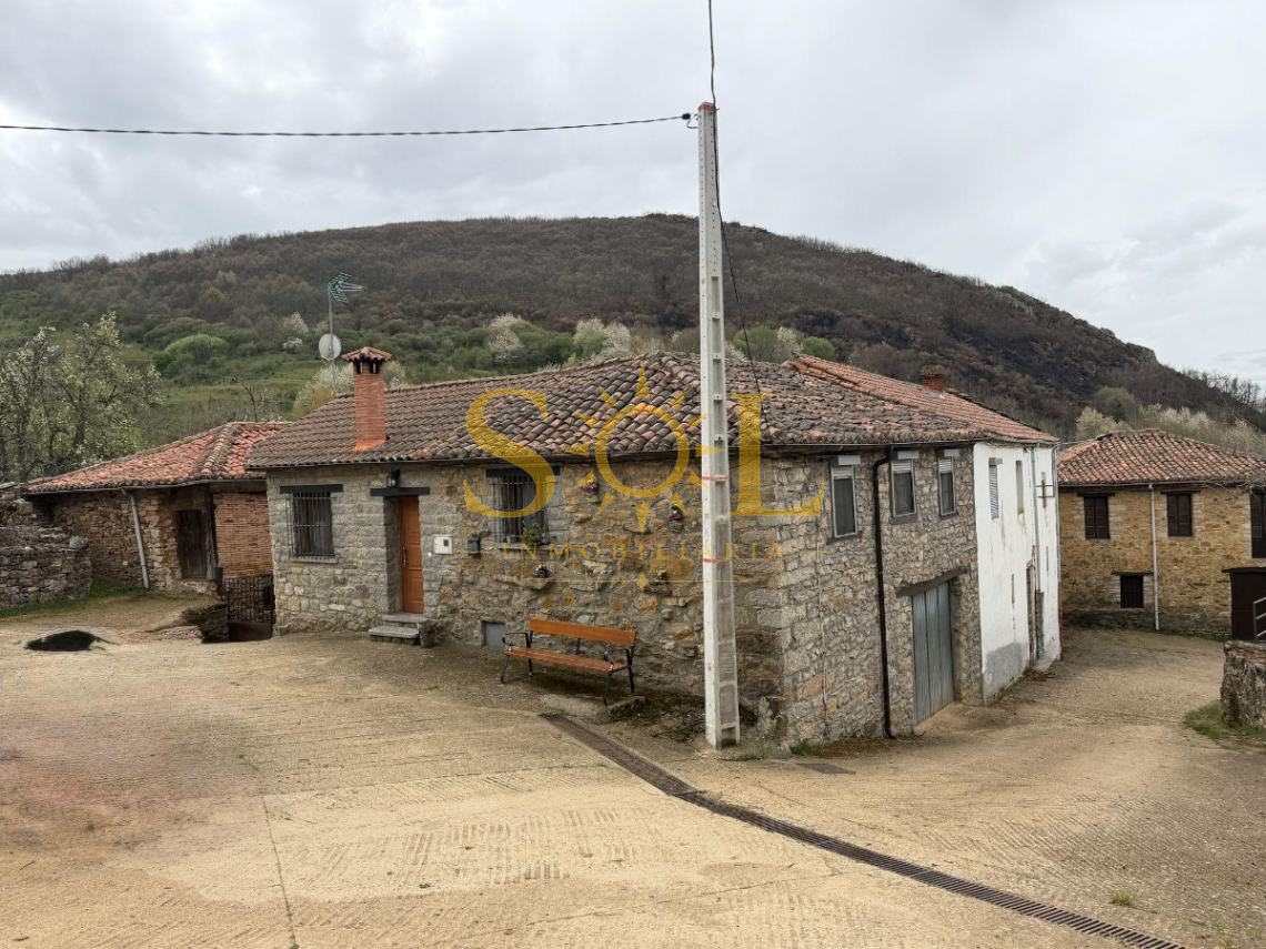 CASA EN PORTILLA DE LUNA (LEON) - Foto 11