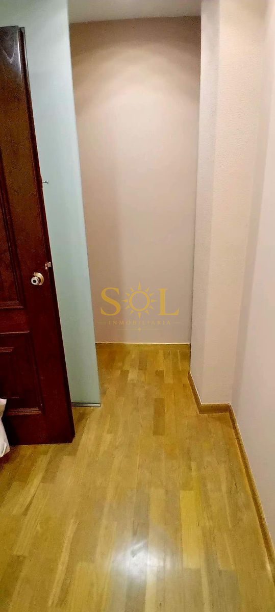 VENTA DE PLANTA ENTERA DE OFICINA EN EL CENTRO DE OVIEDO ( CON POSIBILIDAD DE CAMBIO DE USO A VIVIENDA) - Foto 14