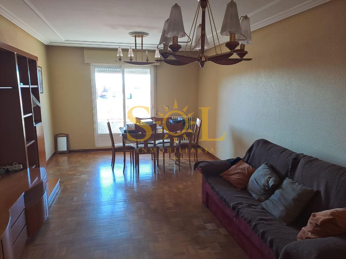 Piso en la Bañeza muy luminoso , en venta. - Foto 1