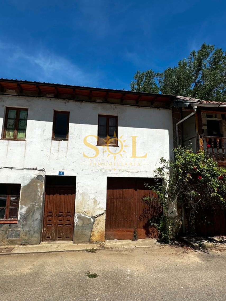CASA CON JARDIN para reformar en LA VALCUEVA (LEON). - Foto 20