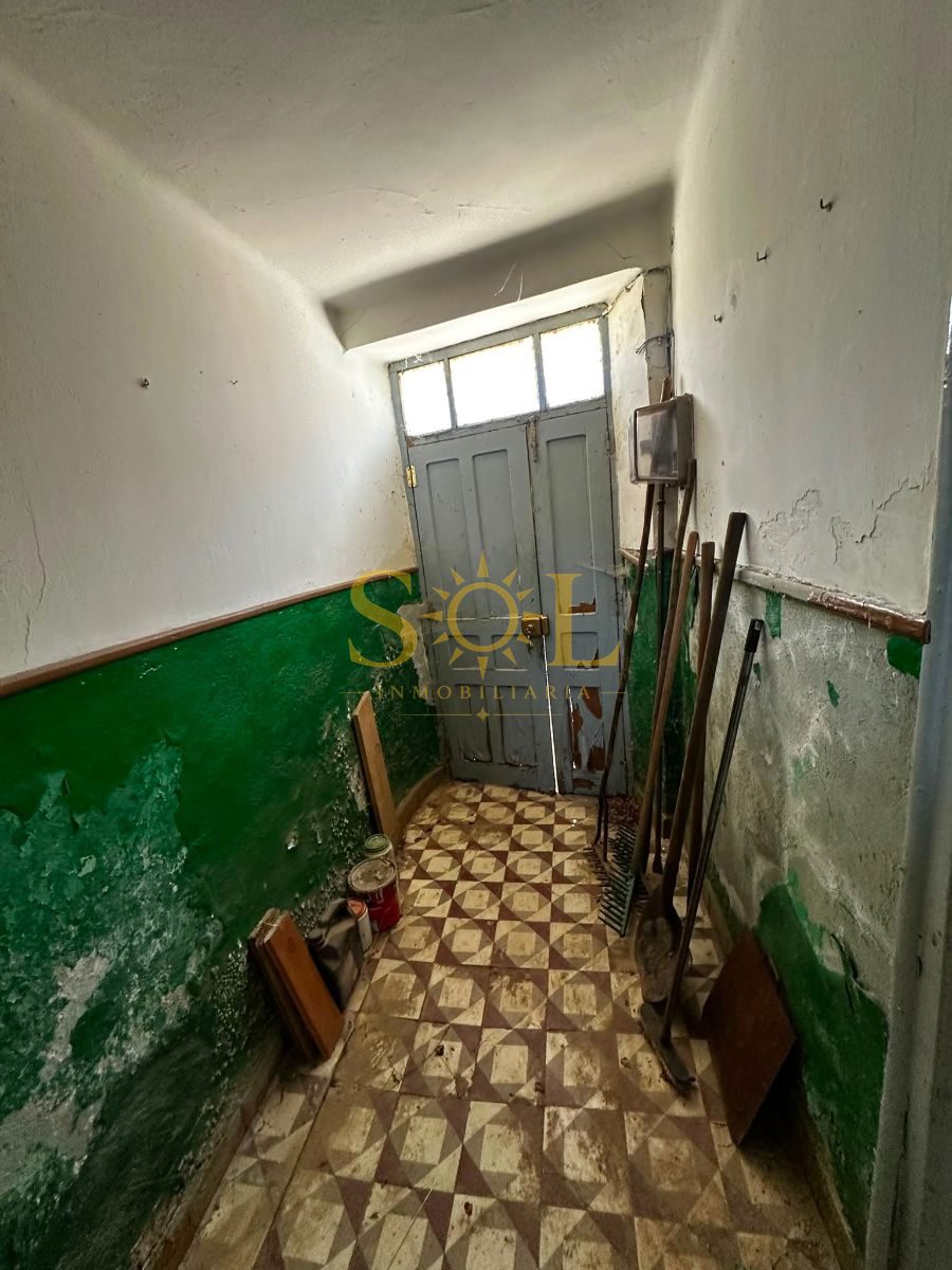 CASA CON JARDIN para reformar en LA VALCUEVA (LEON). - Foto 23